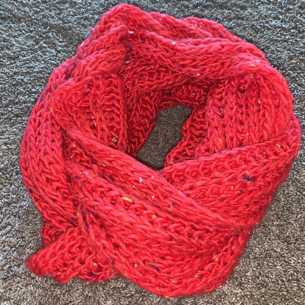 Infinity scarf - Picture 3 of 3
